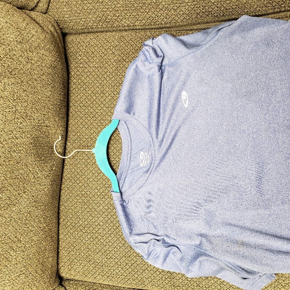 Short sleeves gym shirt